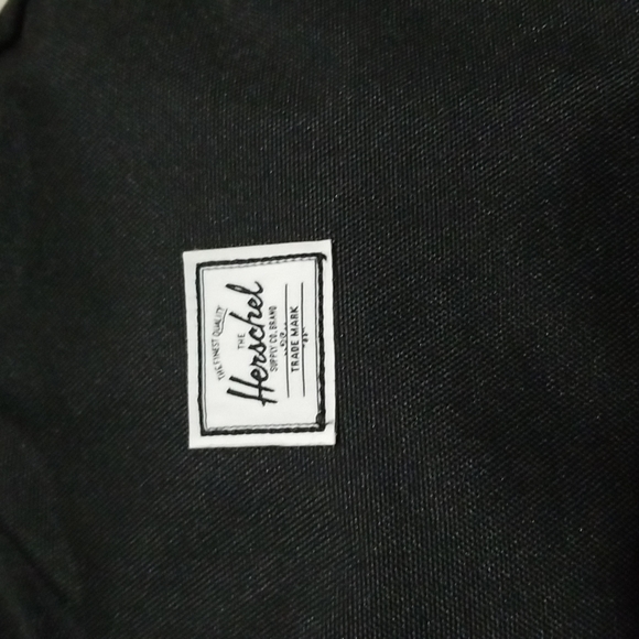 NEW! Herschel Nova Mid-Volume Zip Backpack NWT - Picture 8 of 15